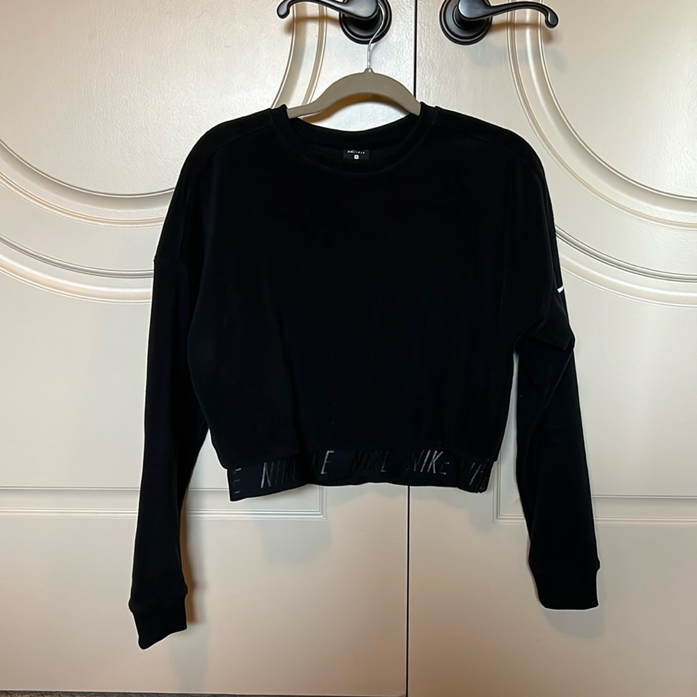 Nike cropped fleece crewneck